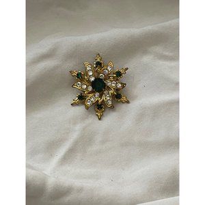 Vintage Green / Clear Rhinestone Gold Tone Snowflake/Floral Brooch